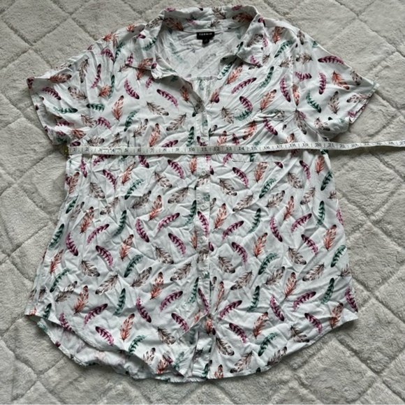 Torrid | "Feather White" Stretch Challis Button-Front Shirt | Size 1X - Picture 9 of 10